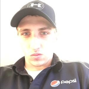 Meet your Posher, Eric